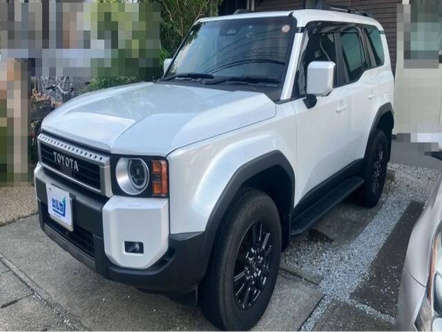 Toyota Land Cruiser Prado 250 VX (2024)