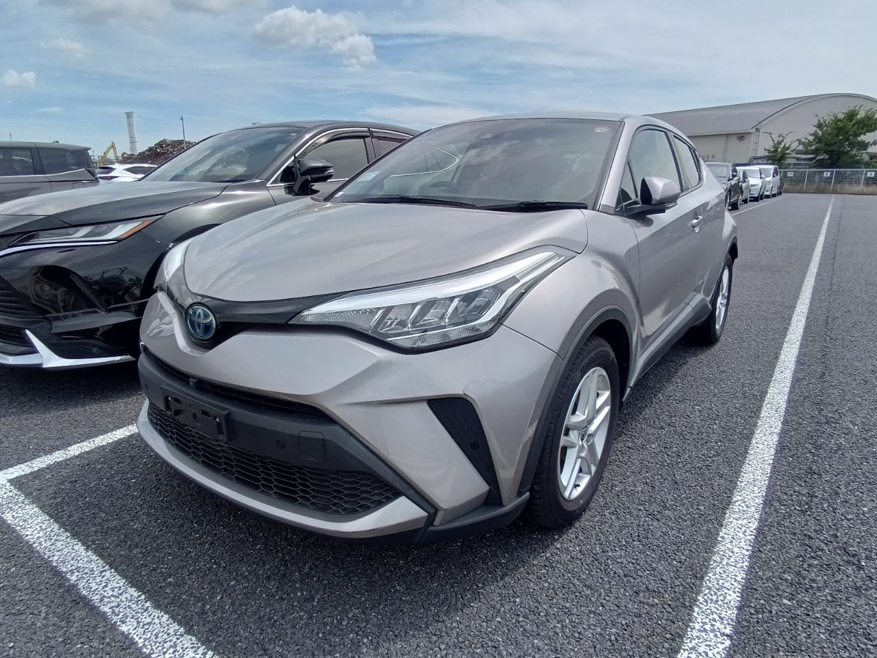 Toyota C-HR Hybrid 2021 Silver